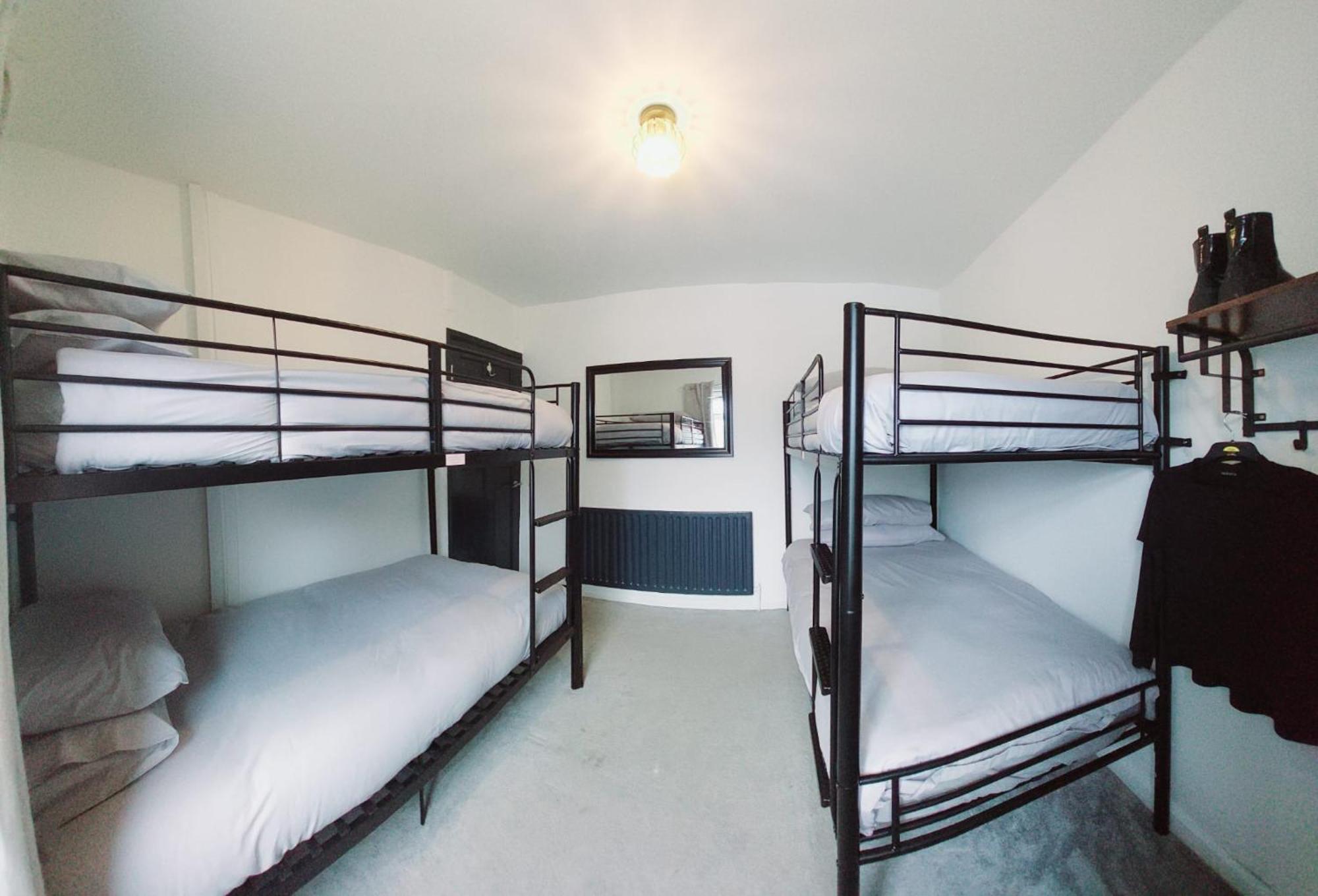 Cardiff City Centre House - Sleeps 6 エクステリア 写真